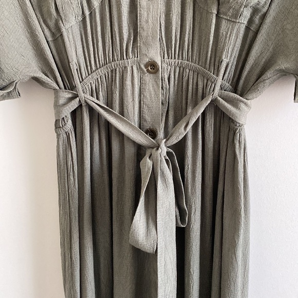 MINKPINK Collared Maxi Dress - Picture 10 of 16